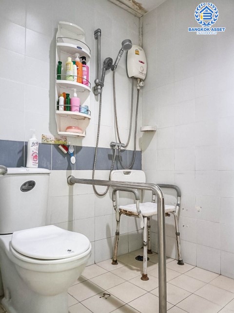 *****บ้านเดี่ยวมือสองนนทบุรี ม.พฤกษาวิลเลจ28 บางใหญ่-กาญจนาภิเษก  เนื้อที่กว้างขวางมากถึง 50.80  ตร.ว.  ฟังก์ชัน 3 ห้องนอน 2 ห้องน้ำ ที่จอดรถ 2 คัน บนทำเลแห่งการเดินทาง ใกล้รถไฟฟ้าสายสีม่วง "สถานีตลาดบางใหญ่"